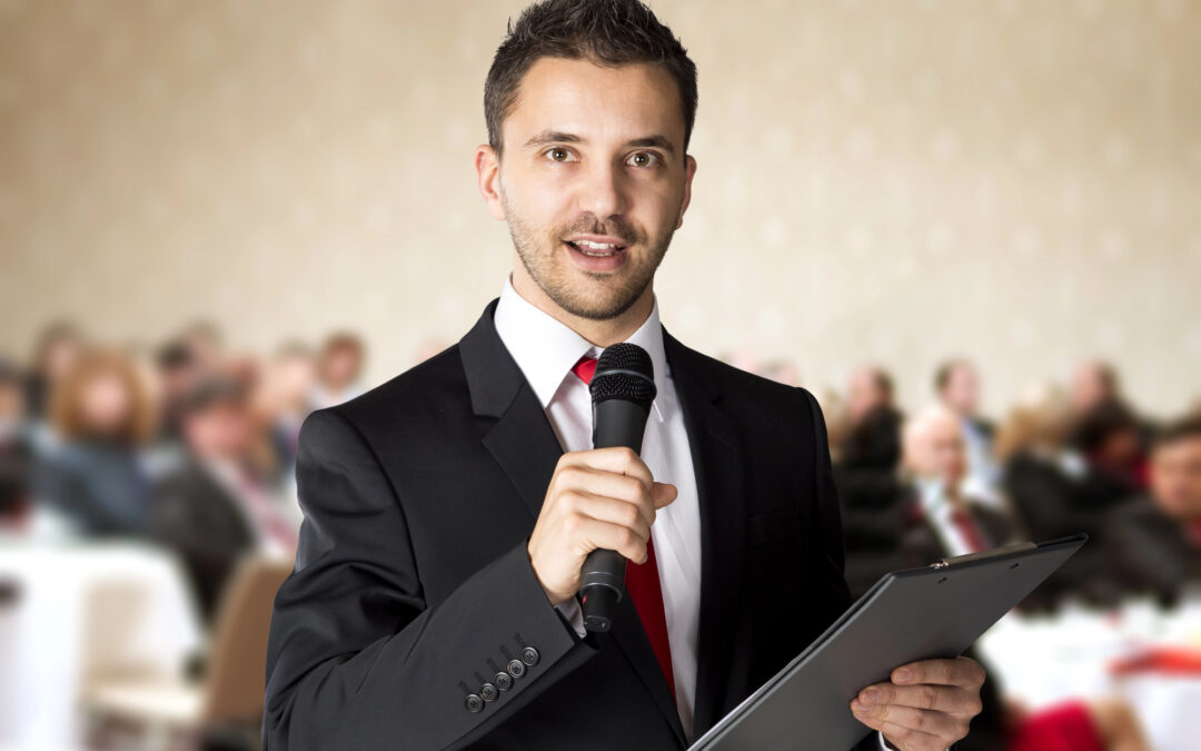 How I Overcame My Fear of Public Speaking – and YOU Can Too